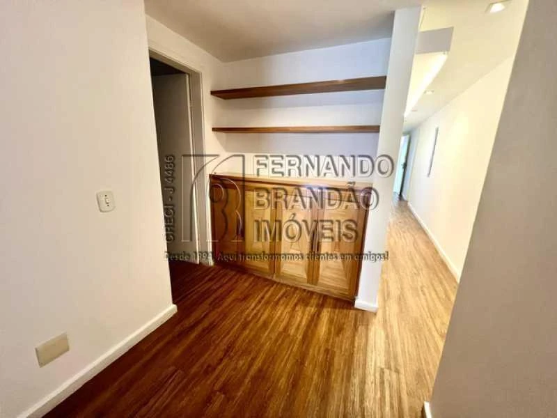 Apartamento de 3 quartos com closet — photo 22