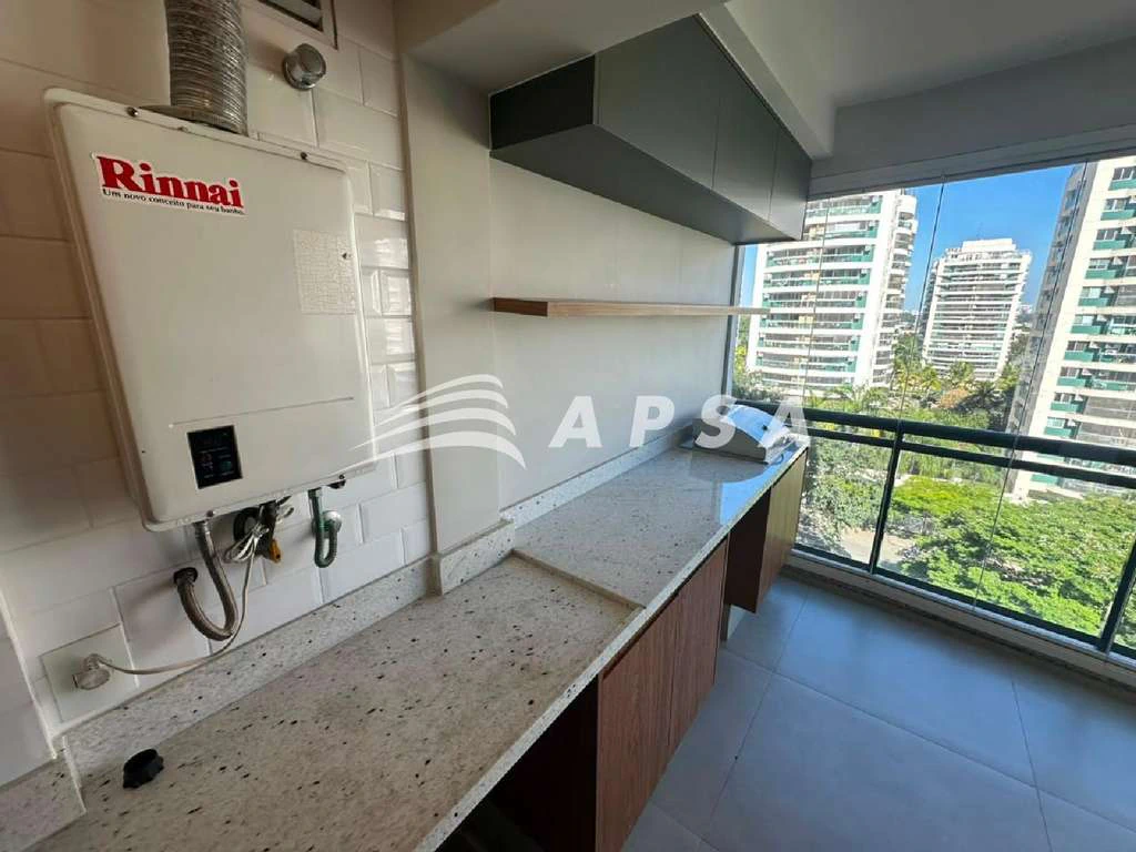 Apartamento de 3 quartos com cozinha americana e varanda — photo 9