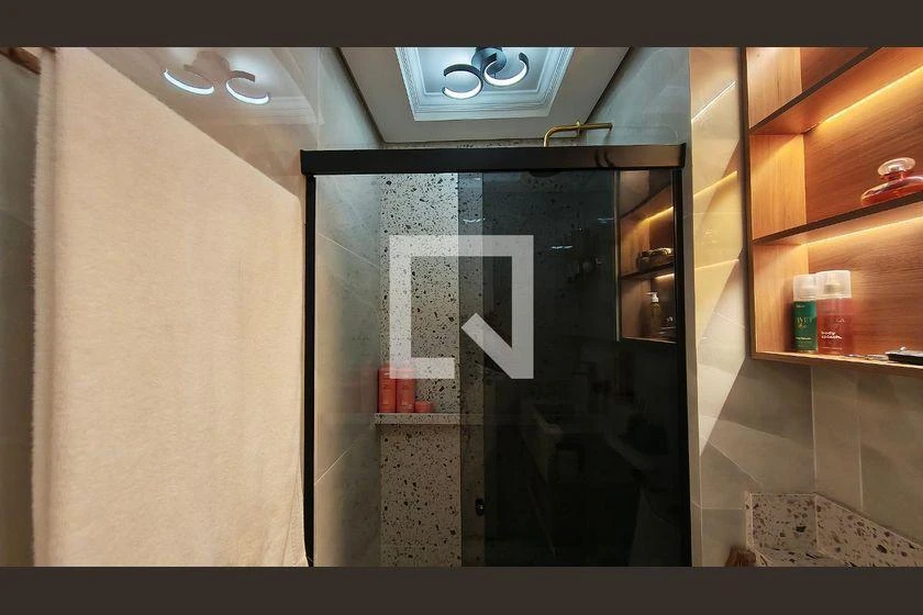 Apartamento de 2 quartos em condomínio com academia — photo 11