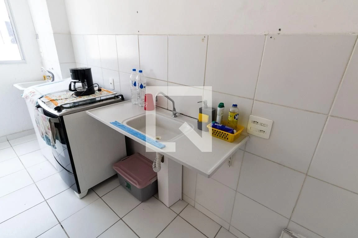 Apartamento sem vaga com 2 quartos e lavanderia com máquina — photo 3