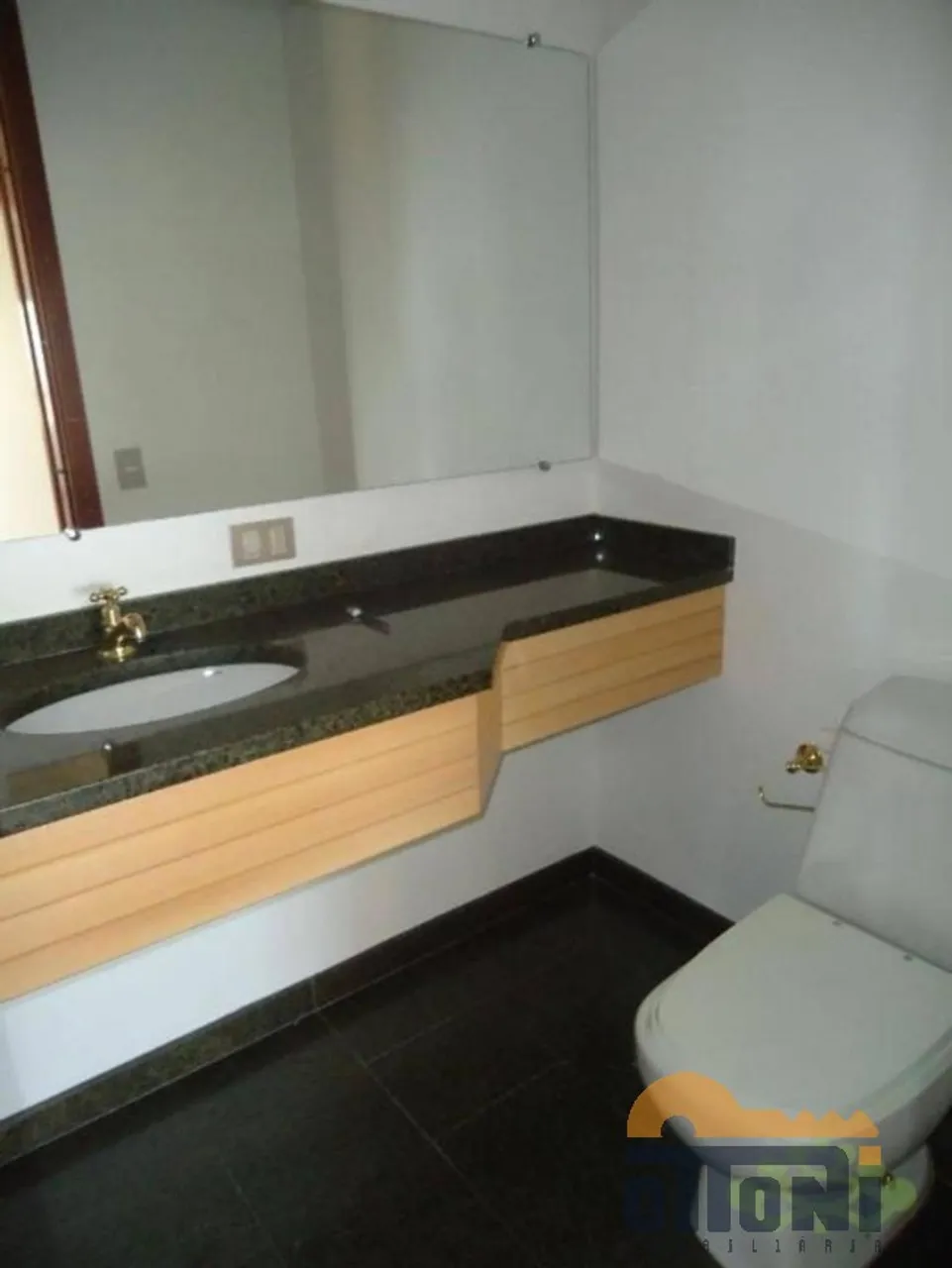 4-bedroom apartment with separate gas kitchen — photo 13
