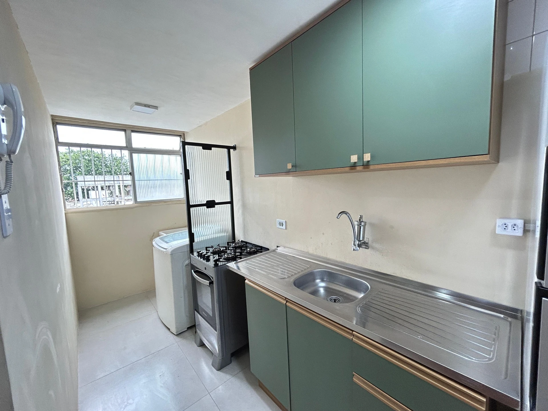 Стиральная машина и 2 спальни: квартира 50 м² — photo 30