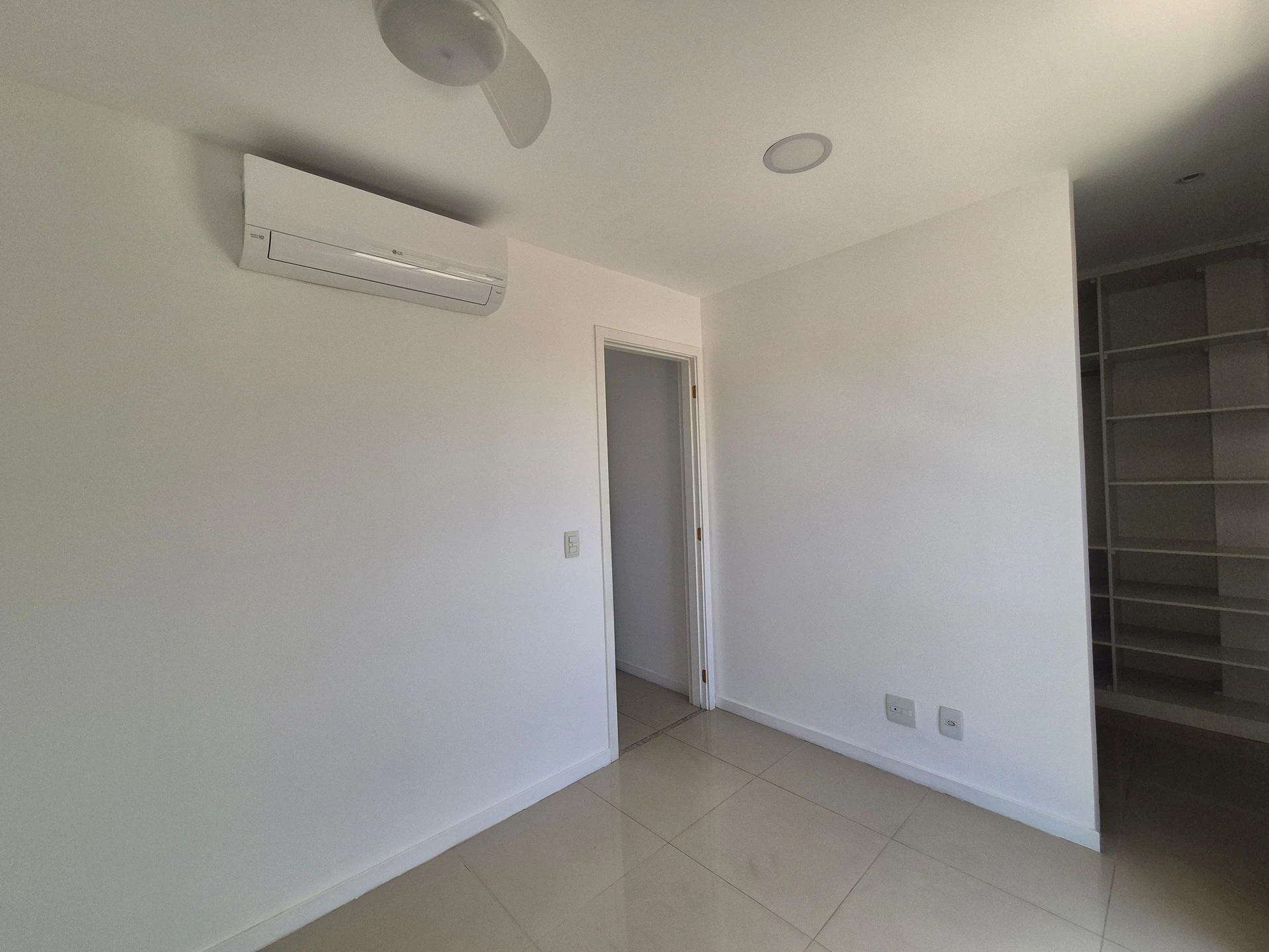 3 quartos e varanda envidraçada: apartamento de 154 m² — photo 35