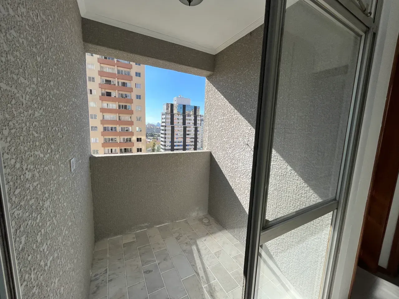 3-bedroom apartment with 3 bathrooms and 2 parking — photo 14