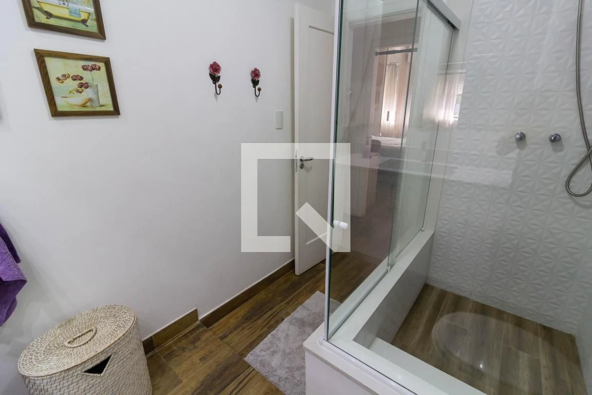 125 m² apartment with a jacuzzi and a bathtub — photo 38