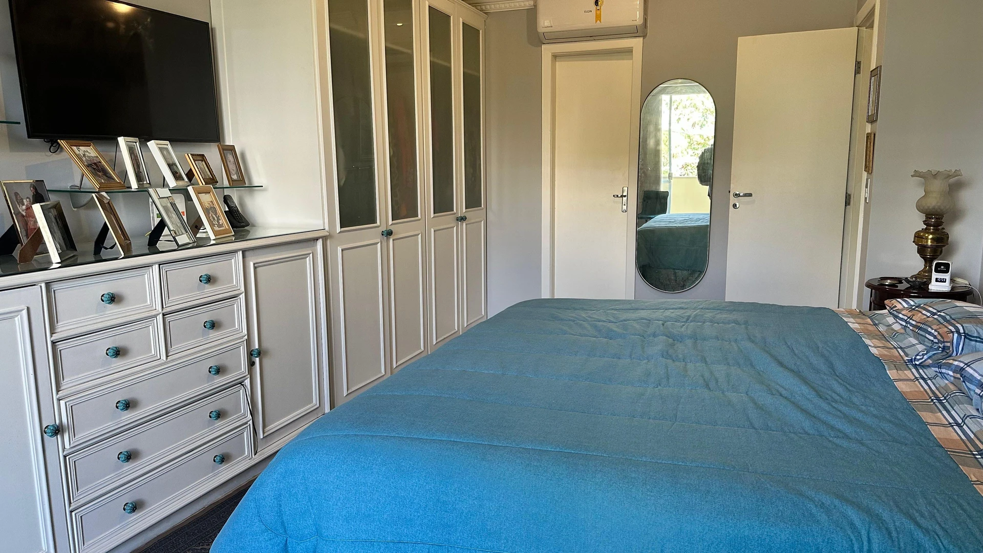 Casa mobiliada em condomínio com 5 quartos e quintal — photo 23