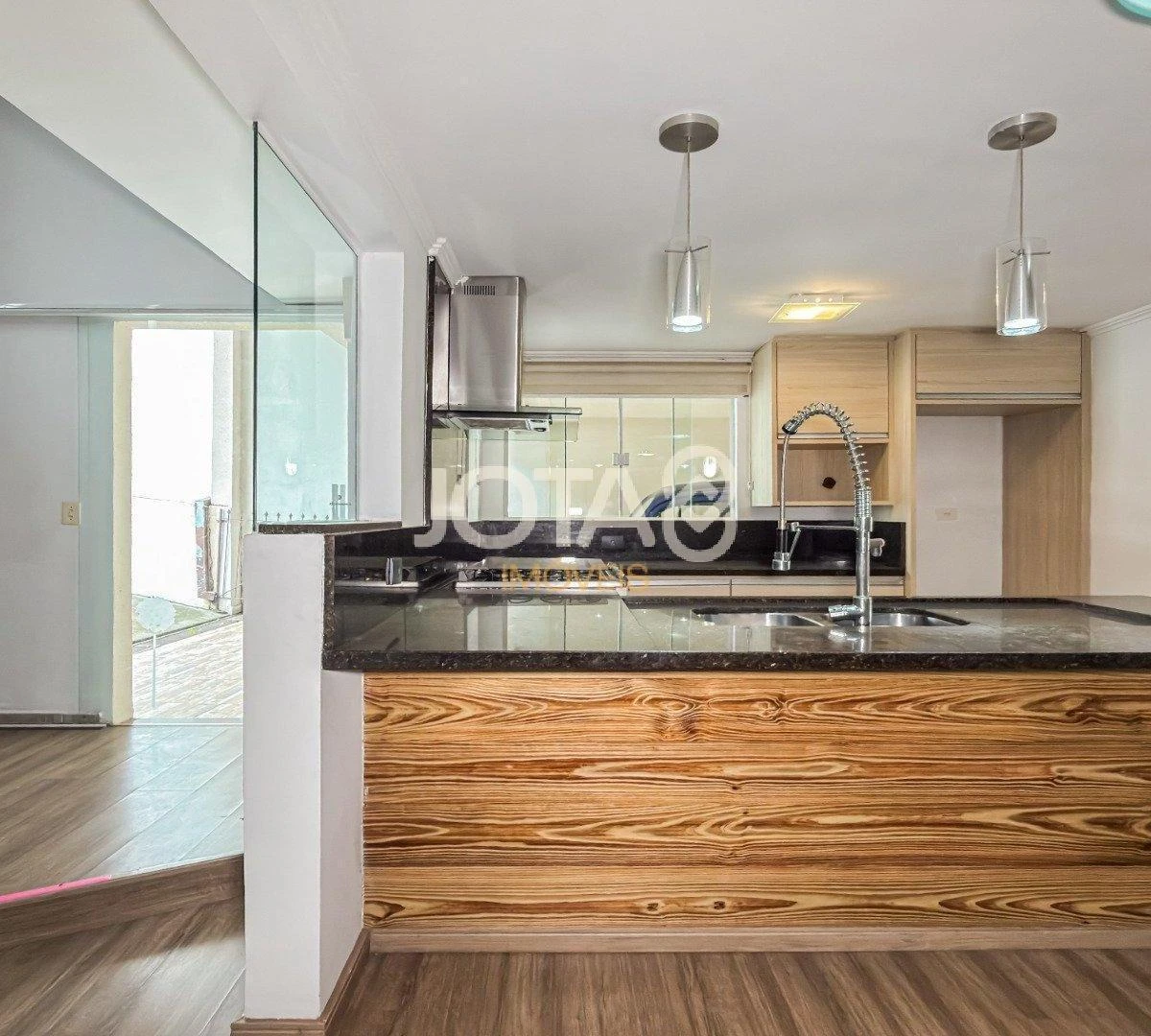 Ванна та 3 спальні: будинок 300 м² — photo 40
