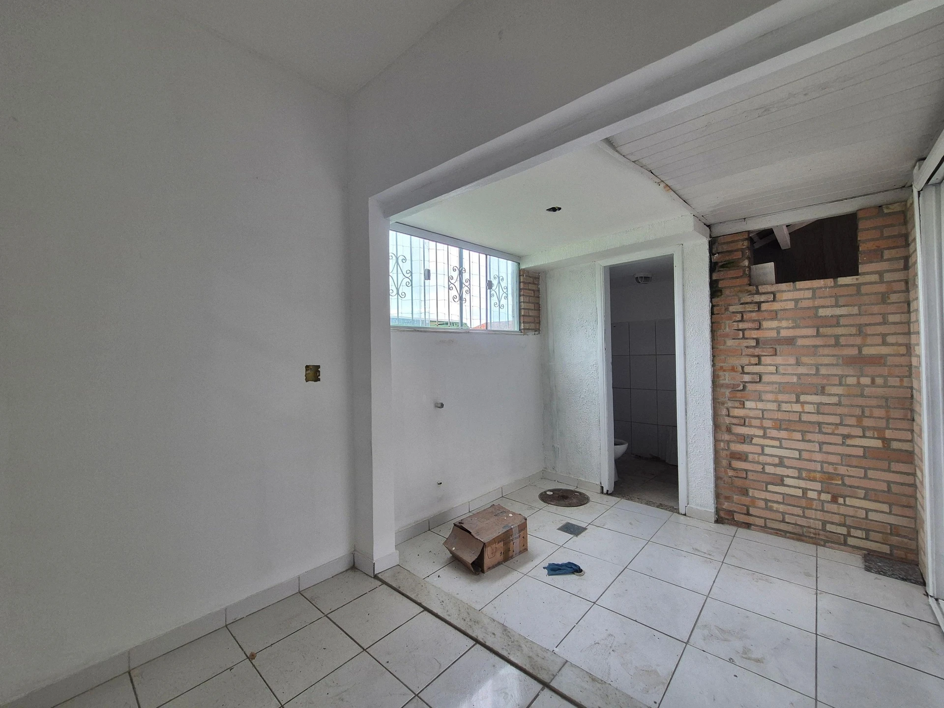 Casa sem mobília com 3 quartos e churrasqueira — photo 21
