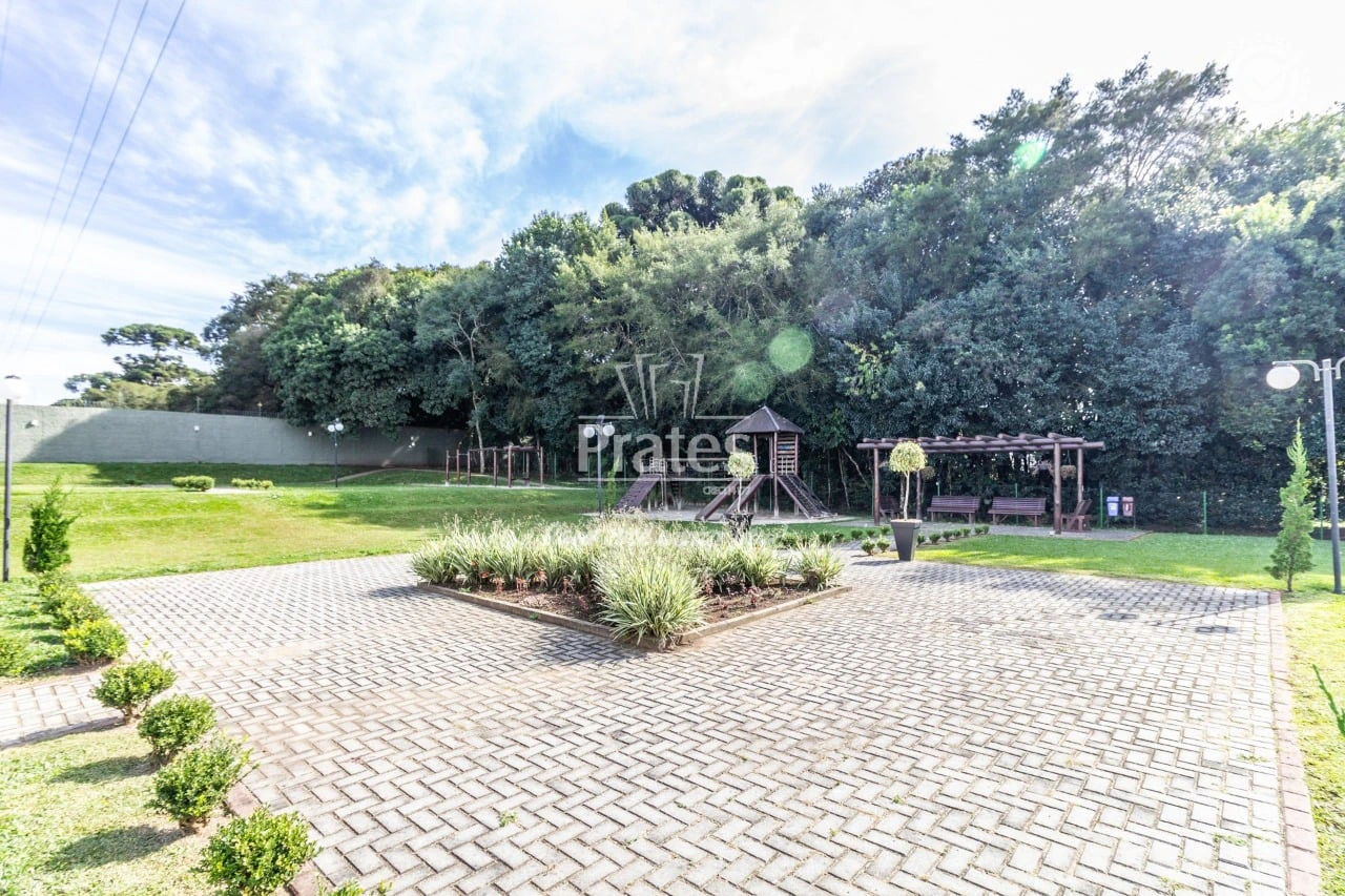 Closed-condo house with 4 bedrooms and 306 m² — photo 23