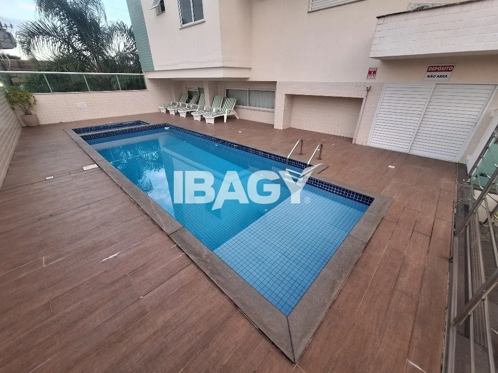 Furnished 86 m² apartment with 2 bedrooms — photo 16