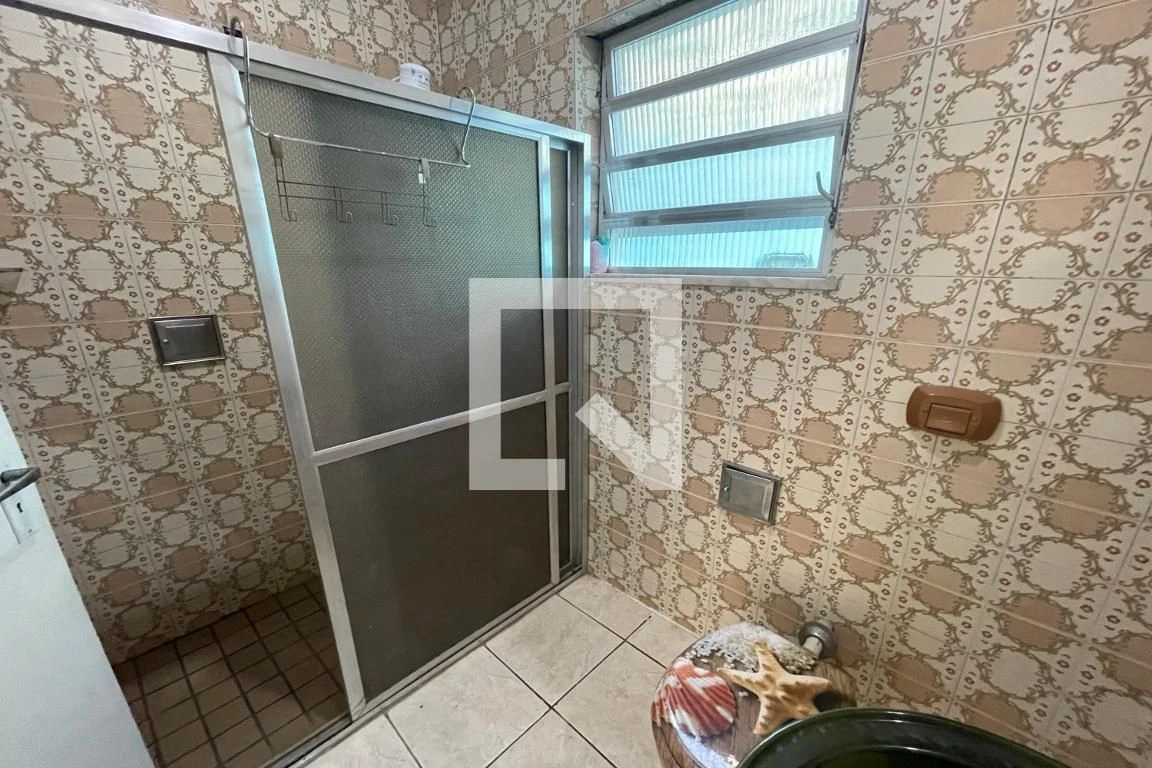 Casa para alugar com 4 quartos, varanda e quintal — photo 3