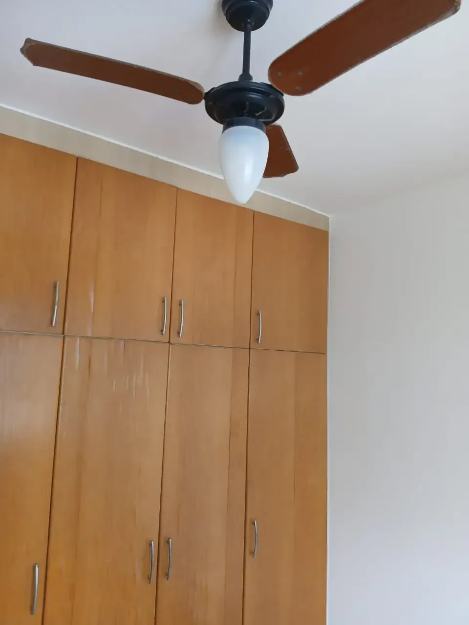 Apartamento semimobiliado com 3 quartos e 2 banheiros — photo 7