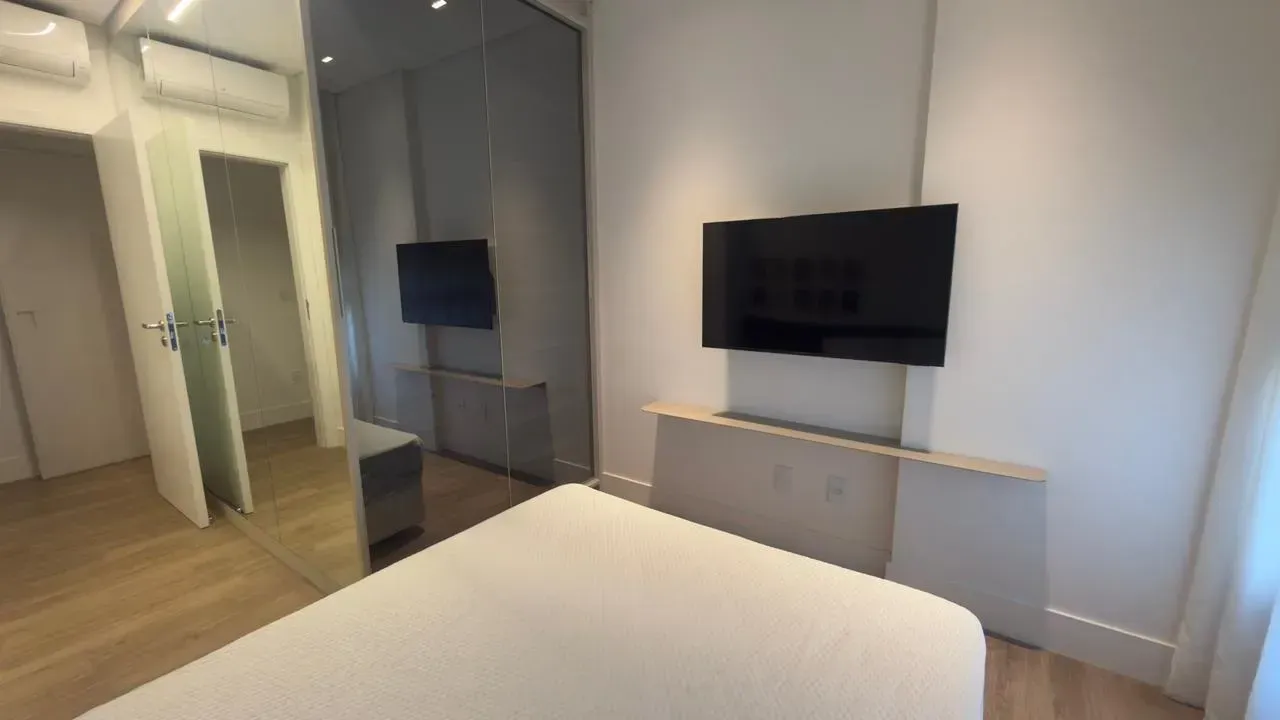 Apartamento amueblado con 2 dormitorios y 3 baños — photo 3