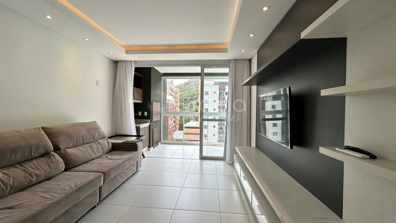 Furnished apartment, 119 m², with floor-to-ceiling windows — photo 13