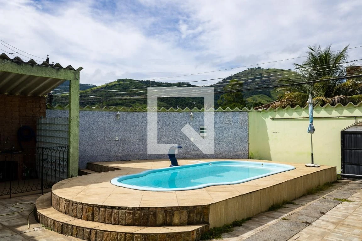 Casa com 5 quartos, jardim privativo e 4 vagas — photo 4