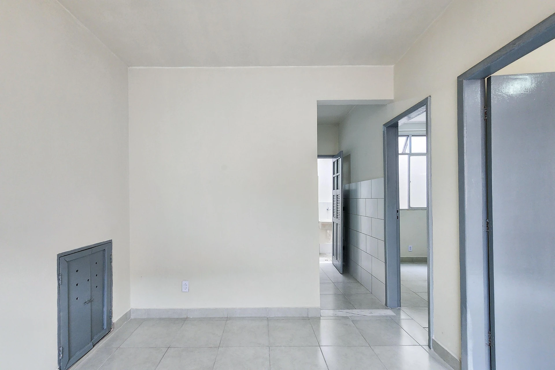 2-bedroom apartment, 50 m² — photo 13