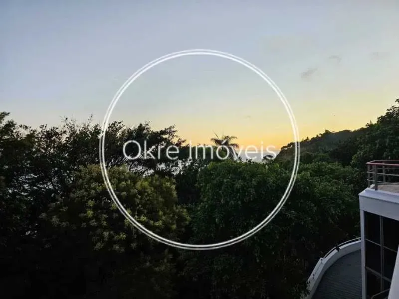 Casa en condominio con 5 dormitorios y vista a montañas — photo 18