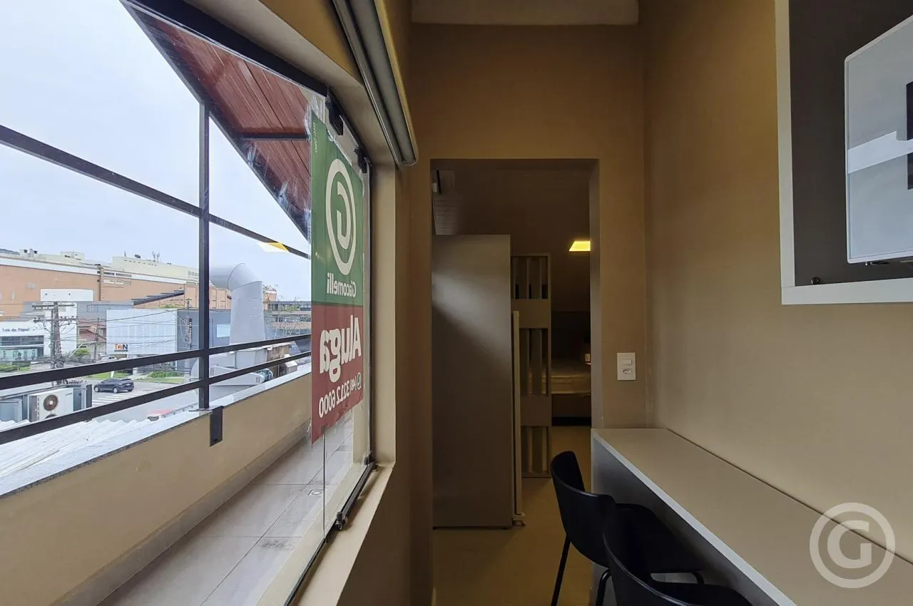 One-bedroom apartment with a home office in Florianópolis — photo 14