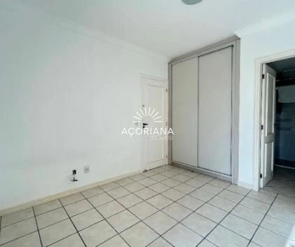 Apartamento sin amueblar de 100 m² con 2 dormitorios y 1 plaza — photo 3