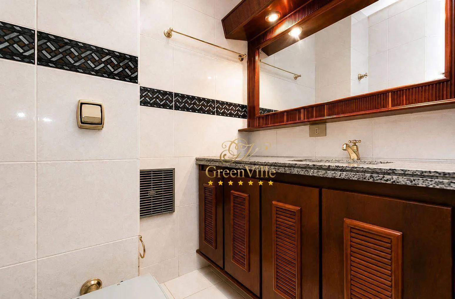 395 m² apartment with 4 en-suite bedrooms and 4 parking — photo 26
