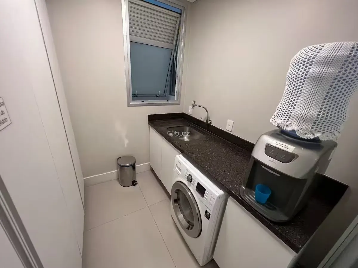 Furnished 2-bedroom apartment with suite and 2 parking — photo 27