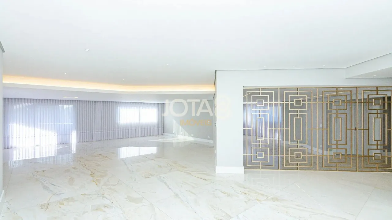 4-bedroom apartment with 607 m² and 4 parking spots — photo 3