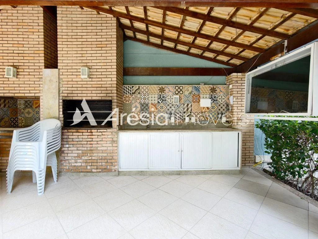 Apartamento com 3 dormitórios e varanda envidraçada — photo 39