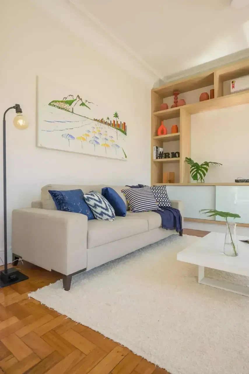 Unfurnished apartment with 4 bedrooms and 260 m² — photo 13