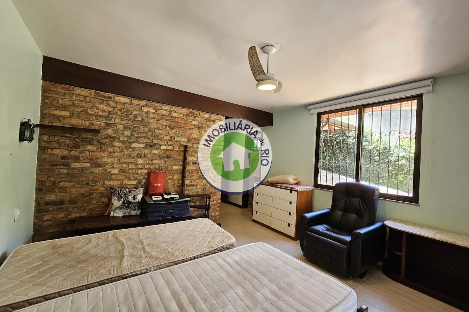 Casa com 5 quartos e fogão a gás — photo 37