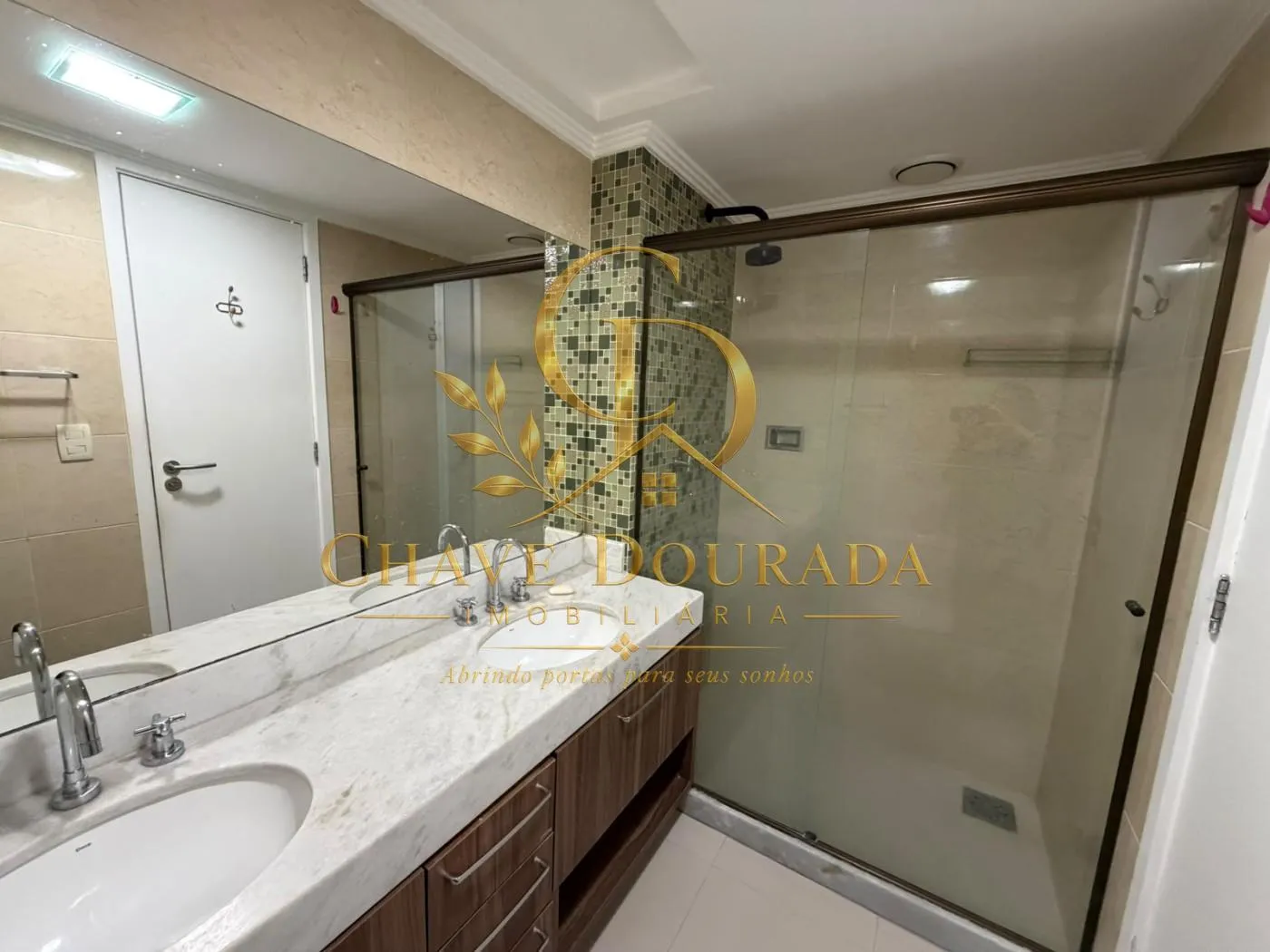 3-bedroom apartment with a home office in Rio de Janeiro — photo 17