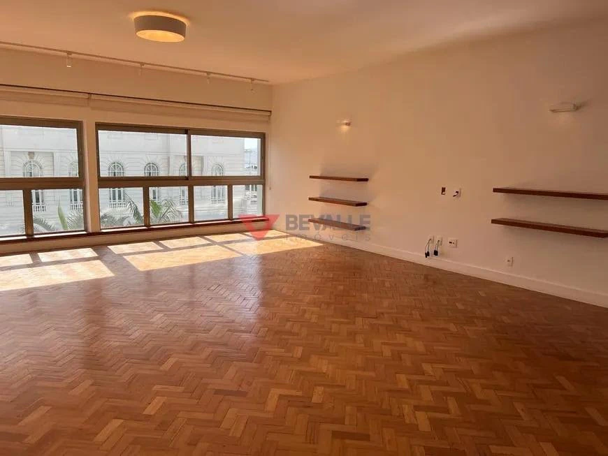 Rental apartment with 3 bedrooms, balcony, 3 baths — photo 18