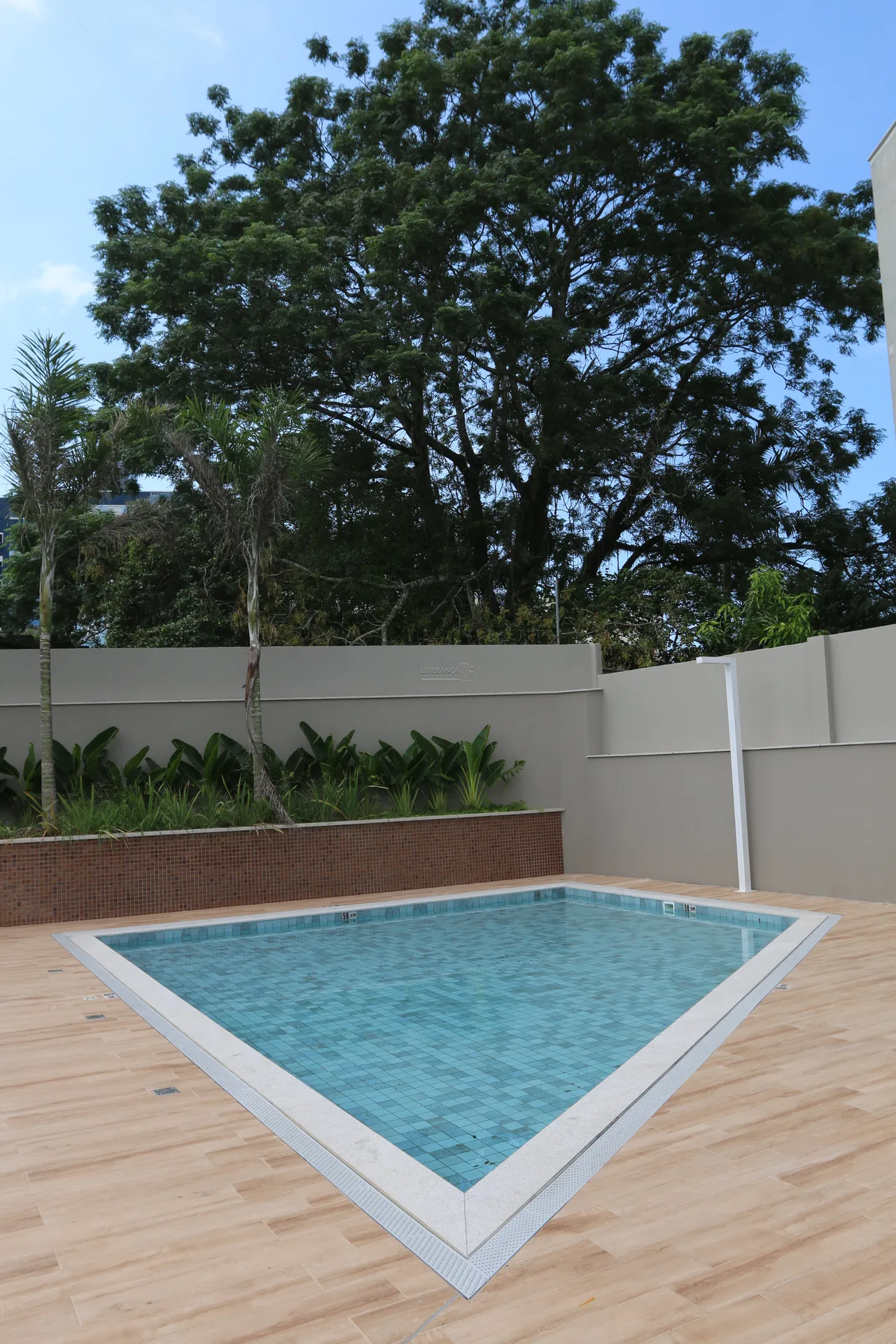 Mountain view in a 2-bedroom apartment, 79 m² — photo 34