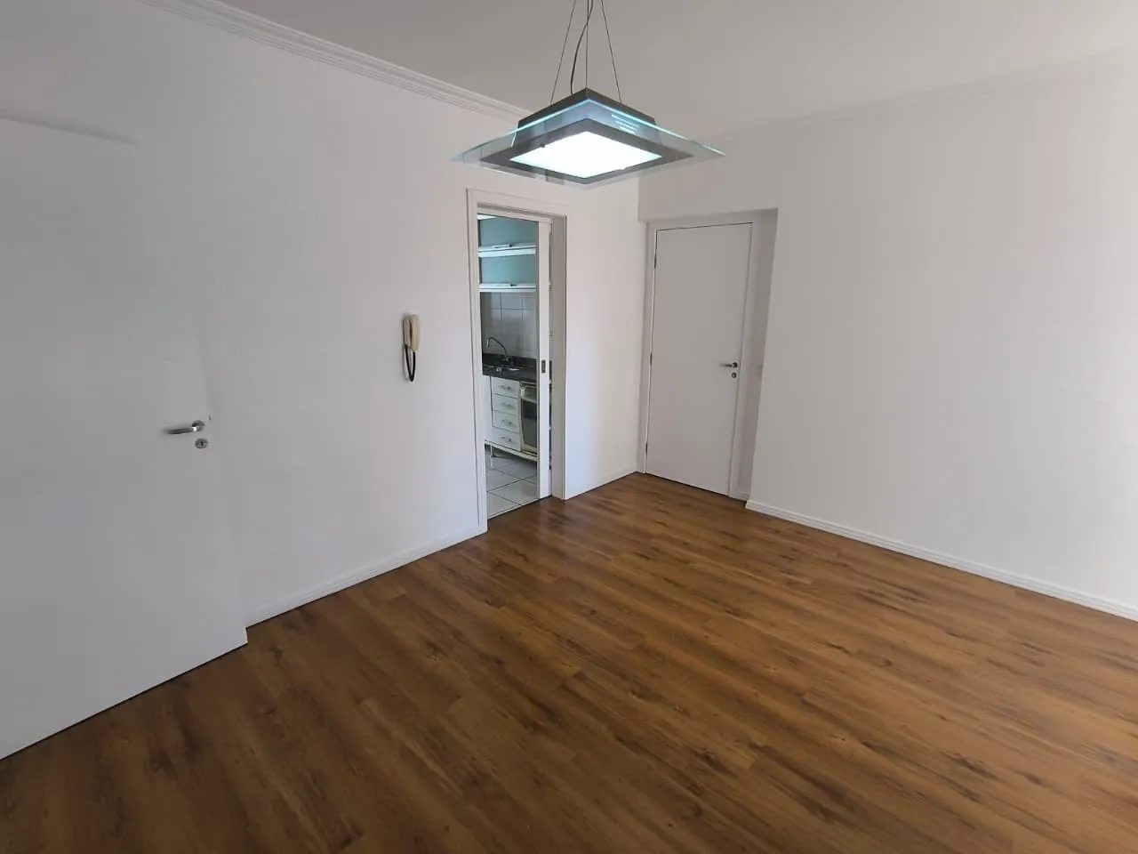 Apartamento de 3 quartos com varanda e 126 m² — photo 8