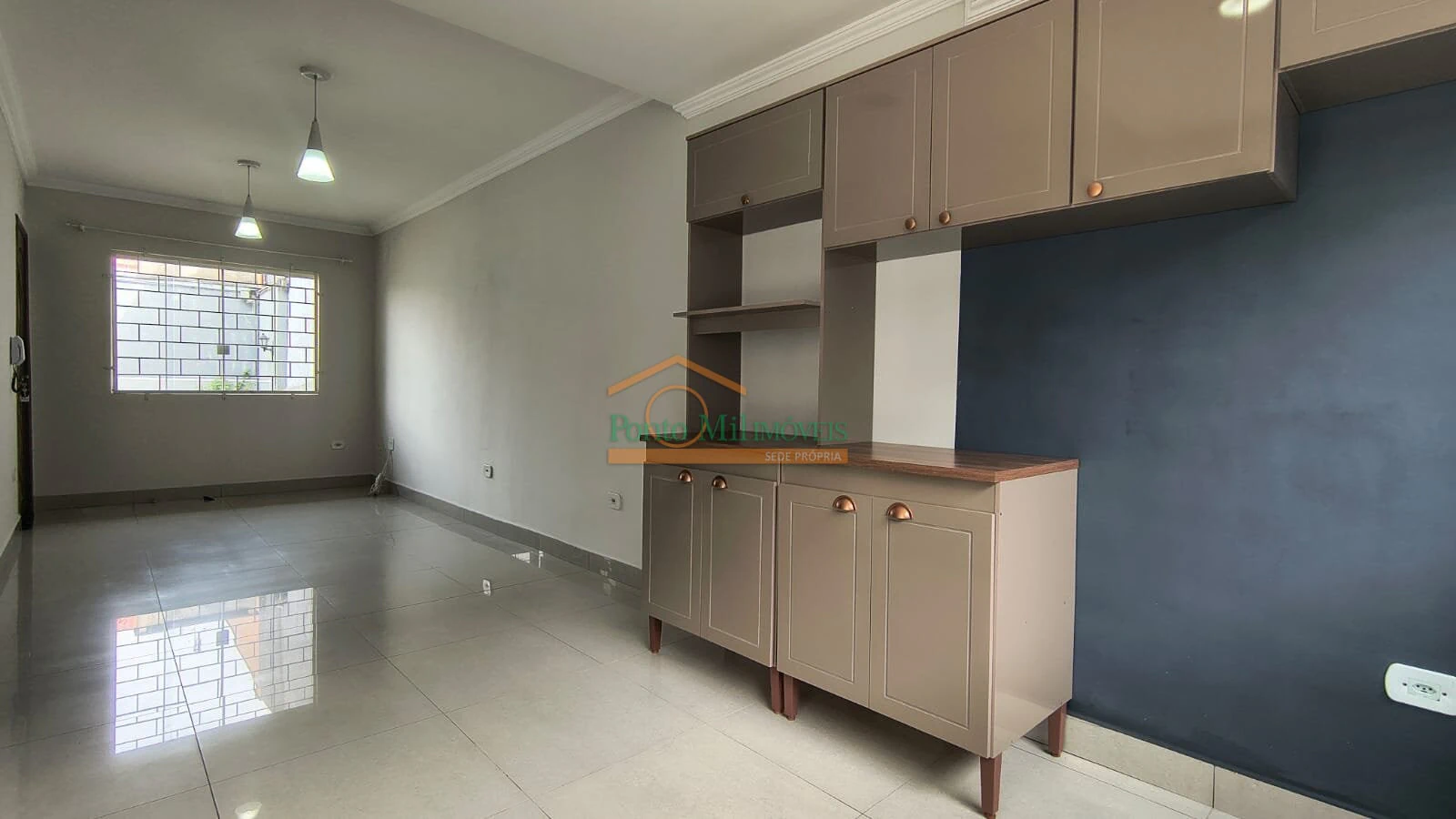 3 quartos e churrasqueira privativa: casa de 135 m²