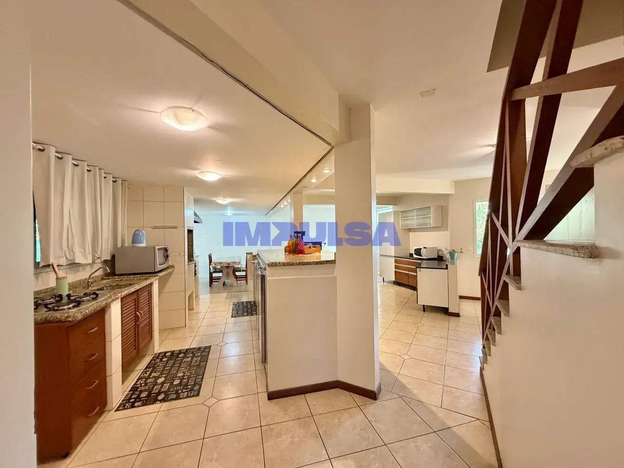 Furnished single-story house with 1 bedroom and open kitchen — photo 13