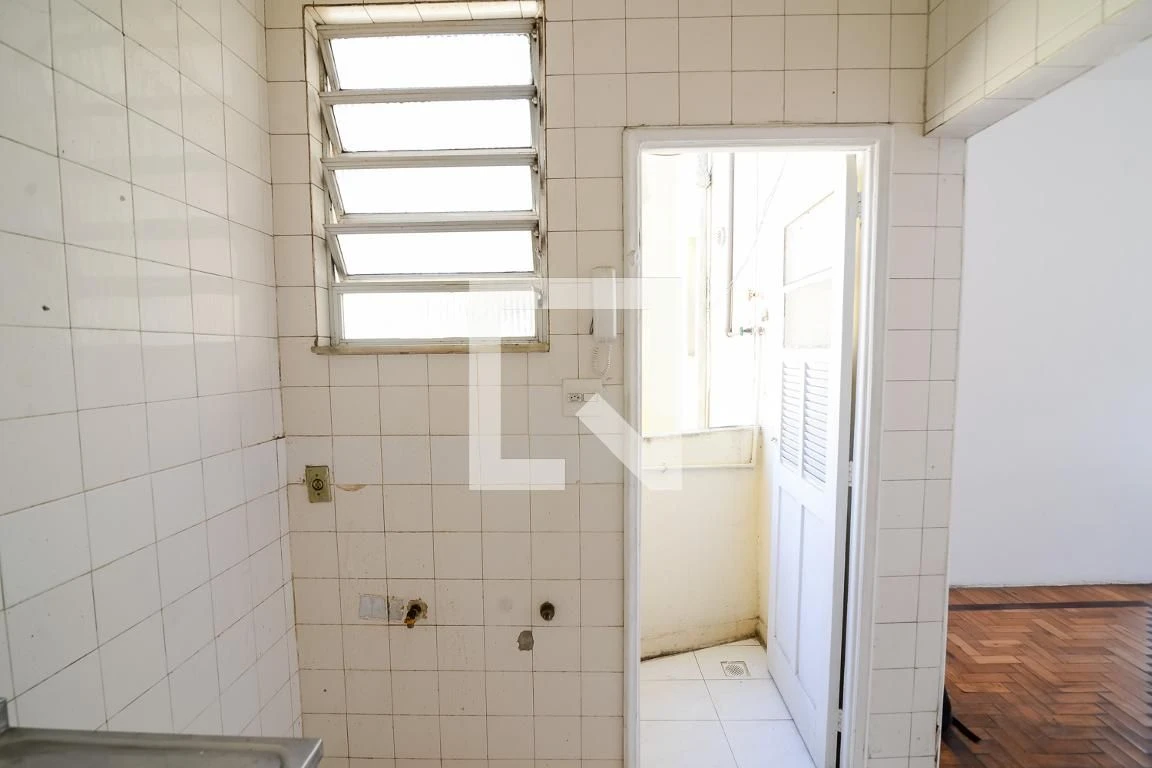 Apartamento com piso de madeira ou laminado, Maracanã — photo 19
