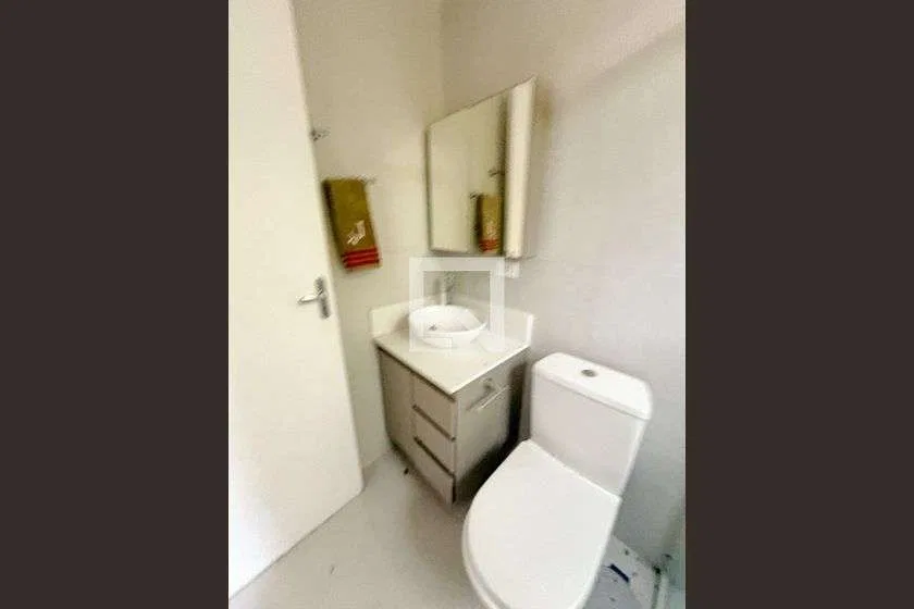 Casa de 2 dormitorios, 1 con baño propio, 300 m² — photo 2