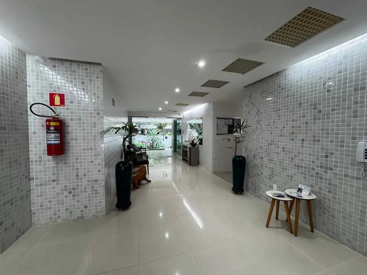 2-bedroom apartment, both with their own bathrooms, 96 m² — photo 23