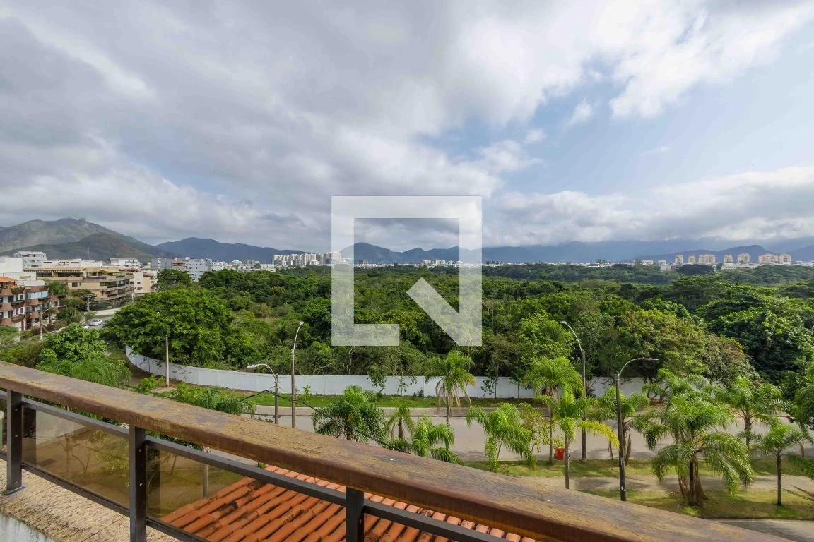 Ванна та 4 спальні: квартира 360 м² — photo 41