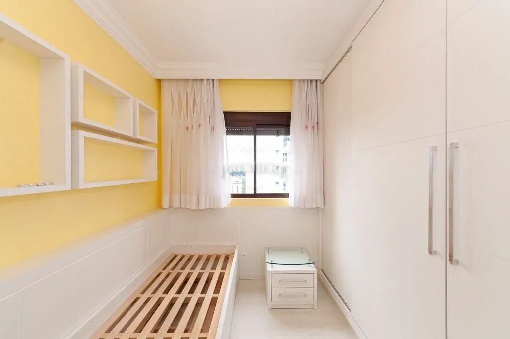 4-bedroom apartment with private barbecue — photo 37
