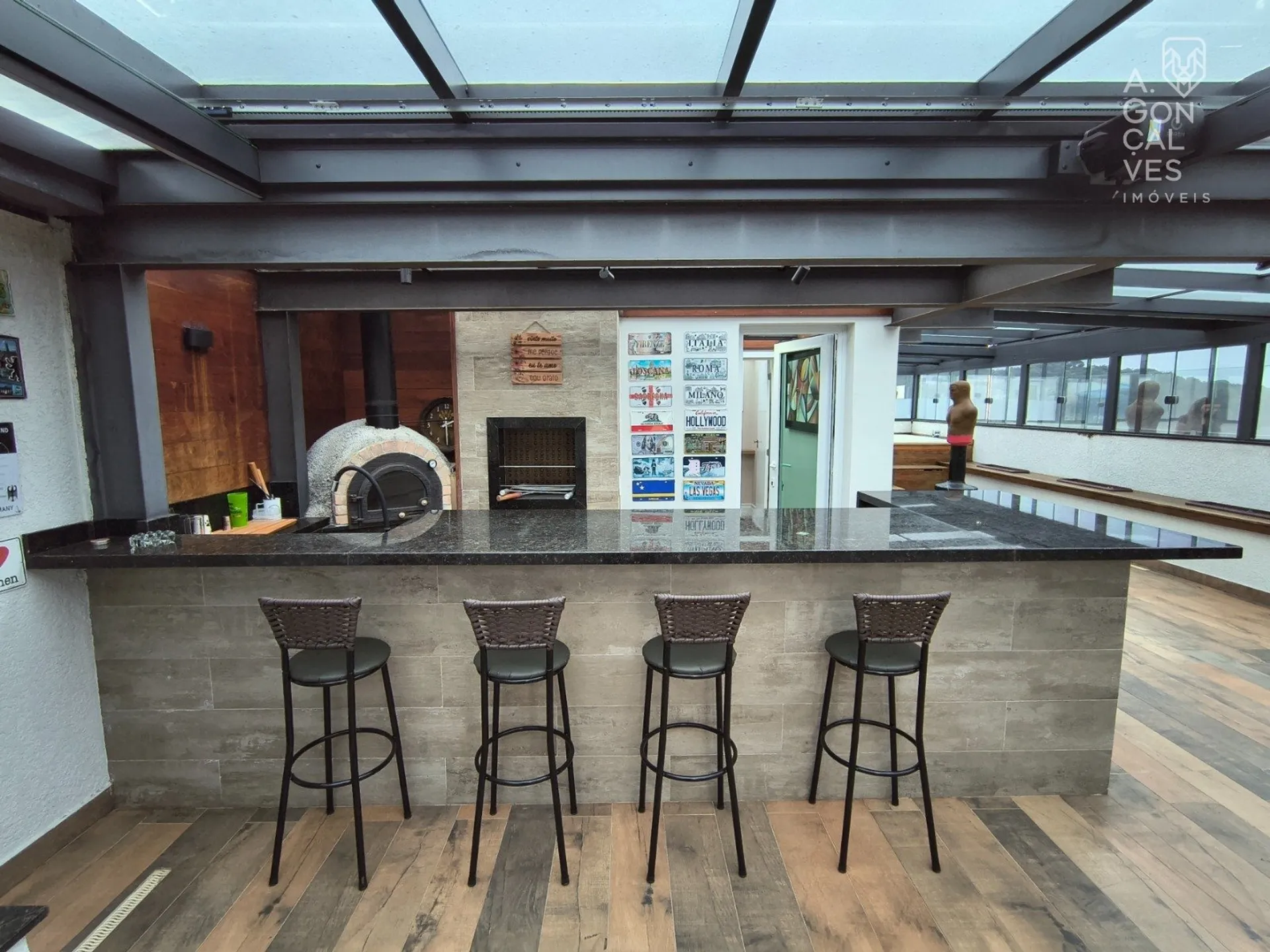 Casa com 3 suítes e 350 m², terraço e jardim — photo 29