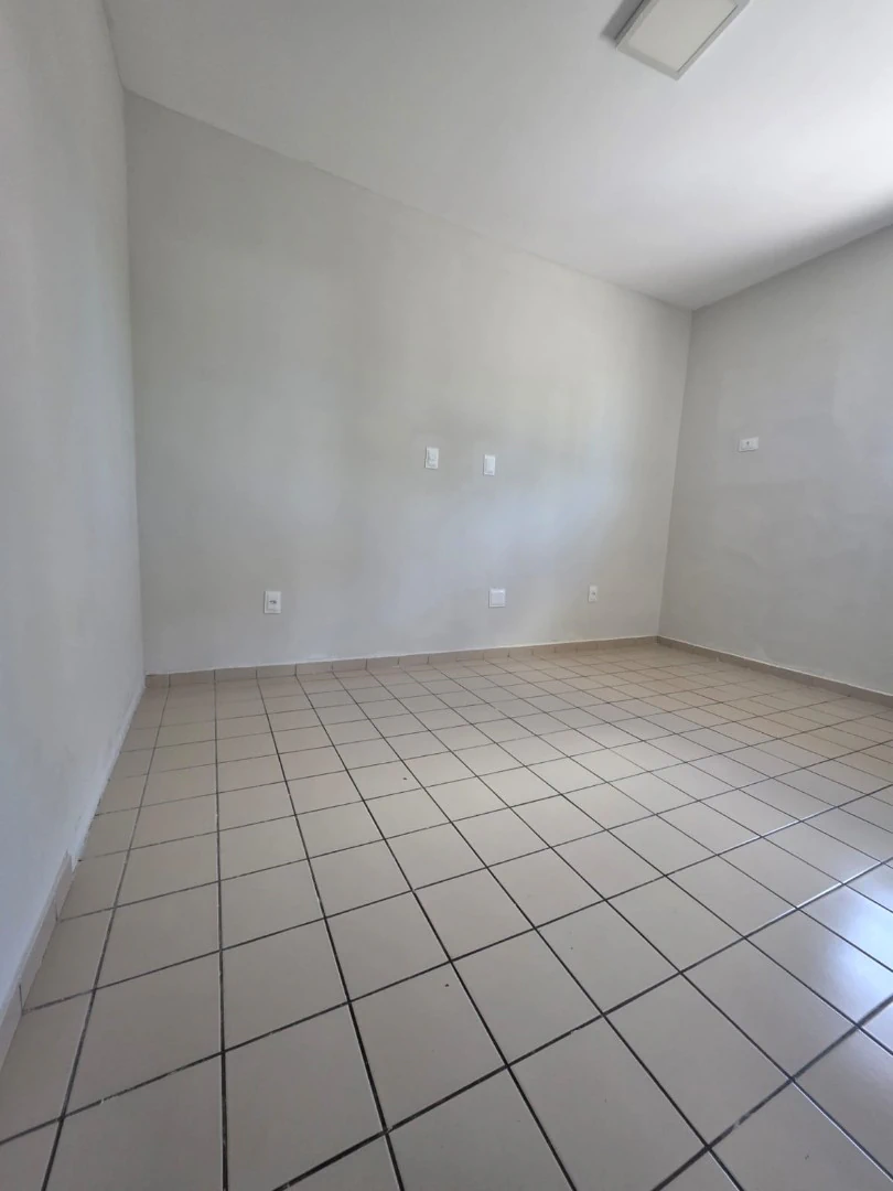 Apartment with 3 bedrooms and 83 m² plus 3 parking spots — photo 4