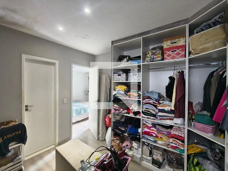 Dishwasher in a 4-bedroom house, 220 m² — photo 20
