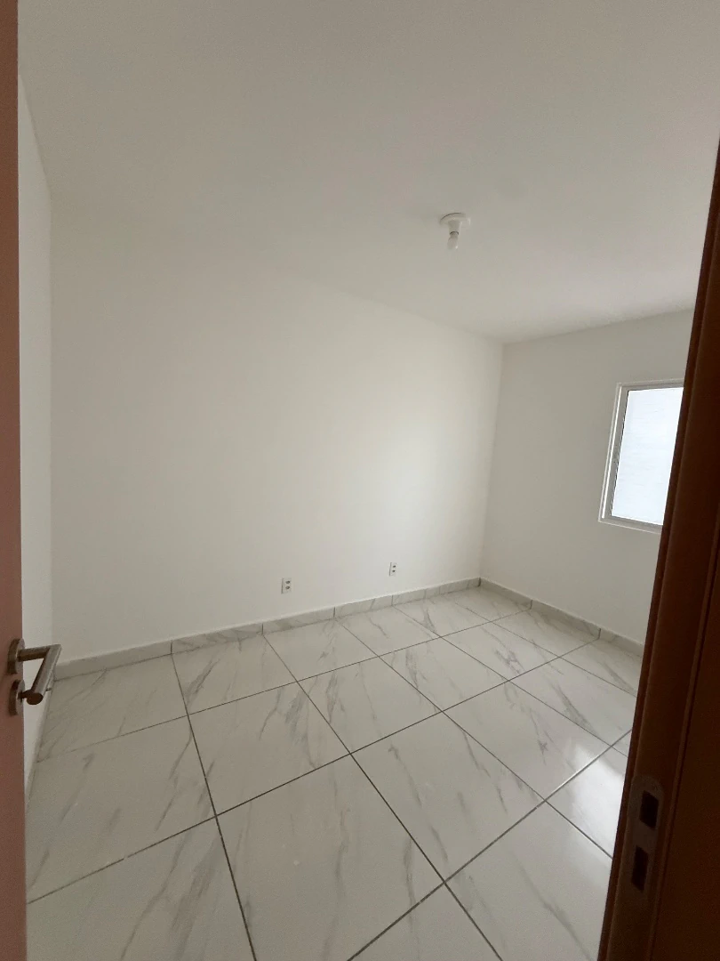 3-bedroom apartment with open-plan kitchen — photo 3