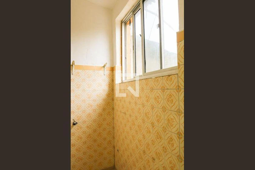 Washing machine in a one-bedroom apartment, 45 m² — photo 7