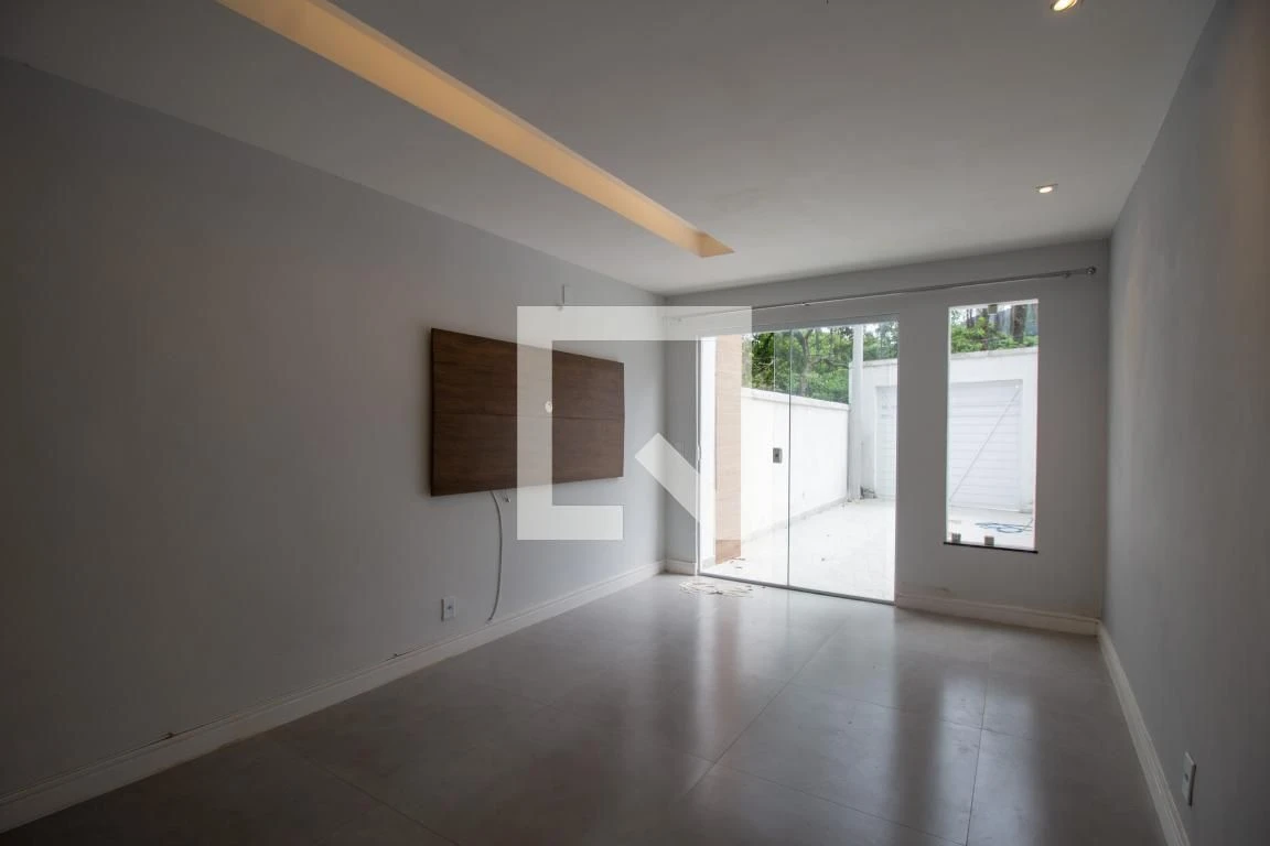 Будинок: 2 спальні, 1 з власною ванною кімнатою, 90 м² — photo 11