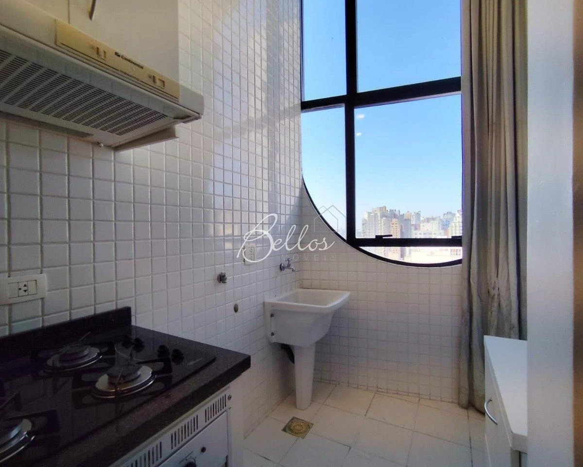 Furnished apartment, 90 m², with floor-to-ceiling windows — photo 12