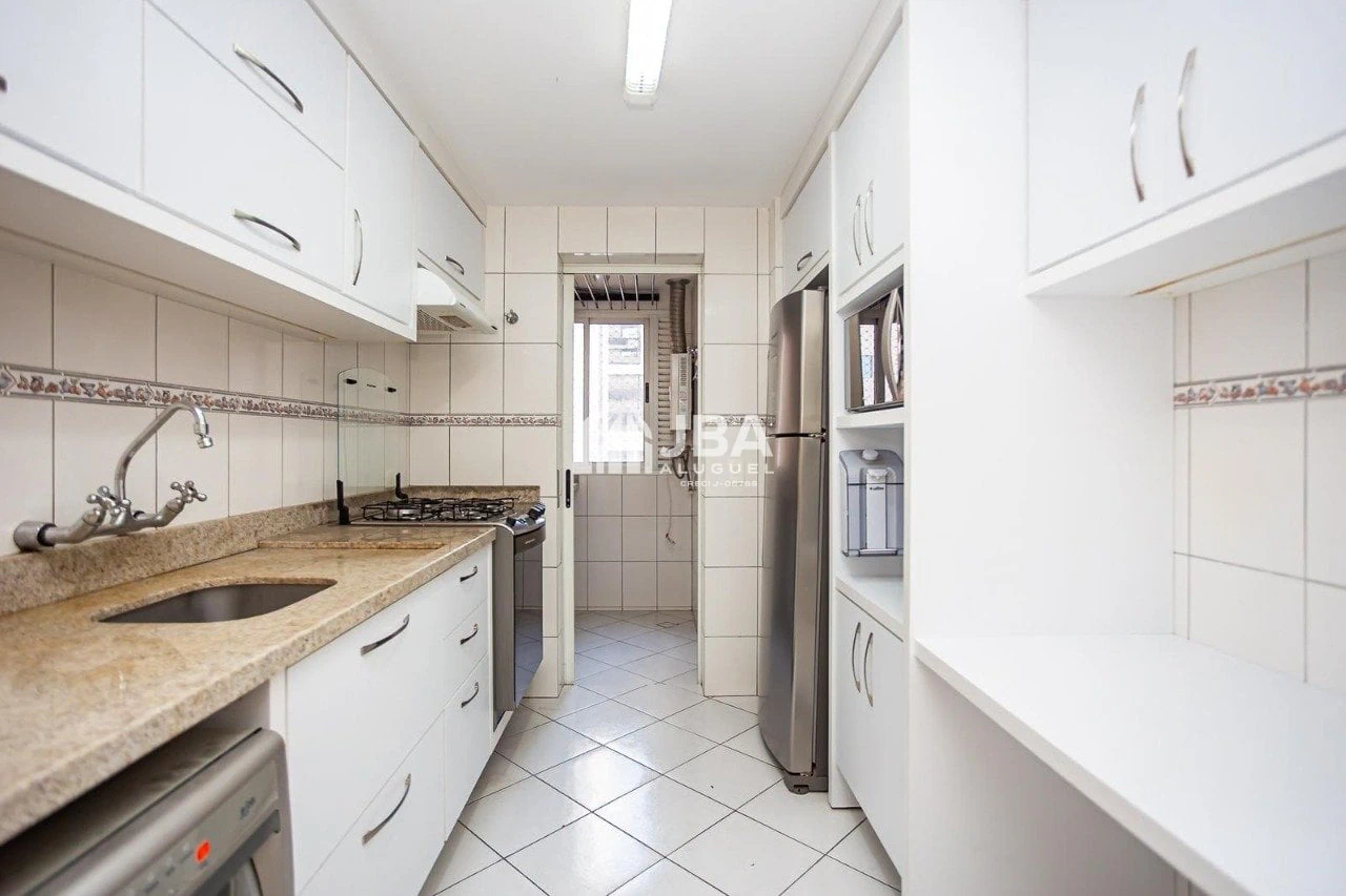 Home office in a 3-bedroom apartment, 97 m² — photo 13