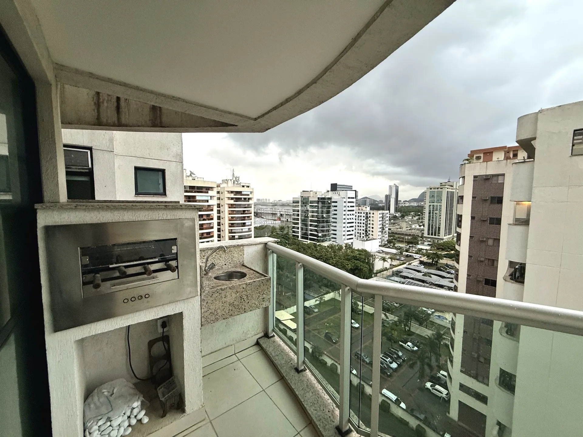 2-bedroom apartment in a building with a sauna — photo 14