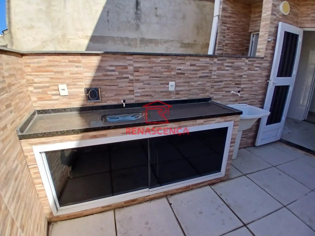 House, 80 m², with a grill on the balcony — photo 15